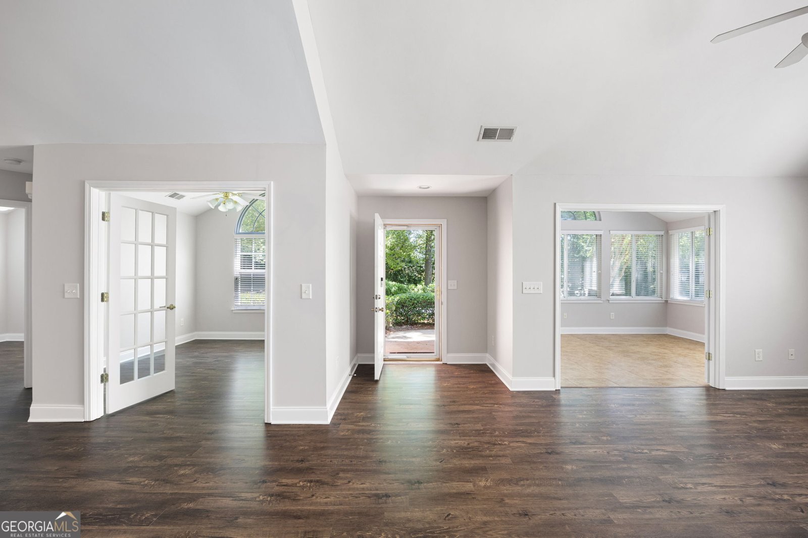 4002 VINEYARDS Lane Kennesaw - 3