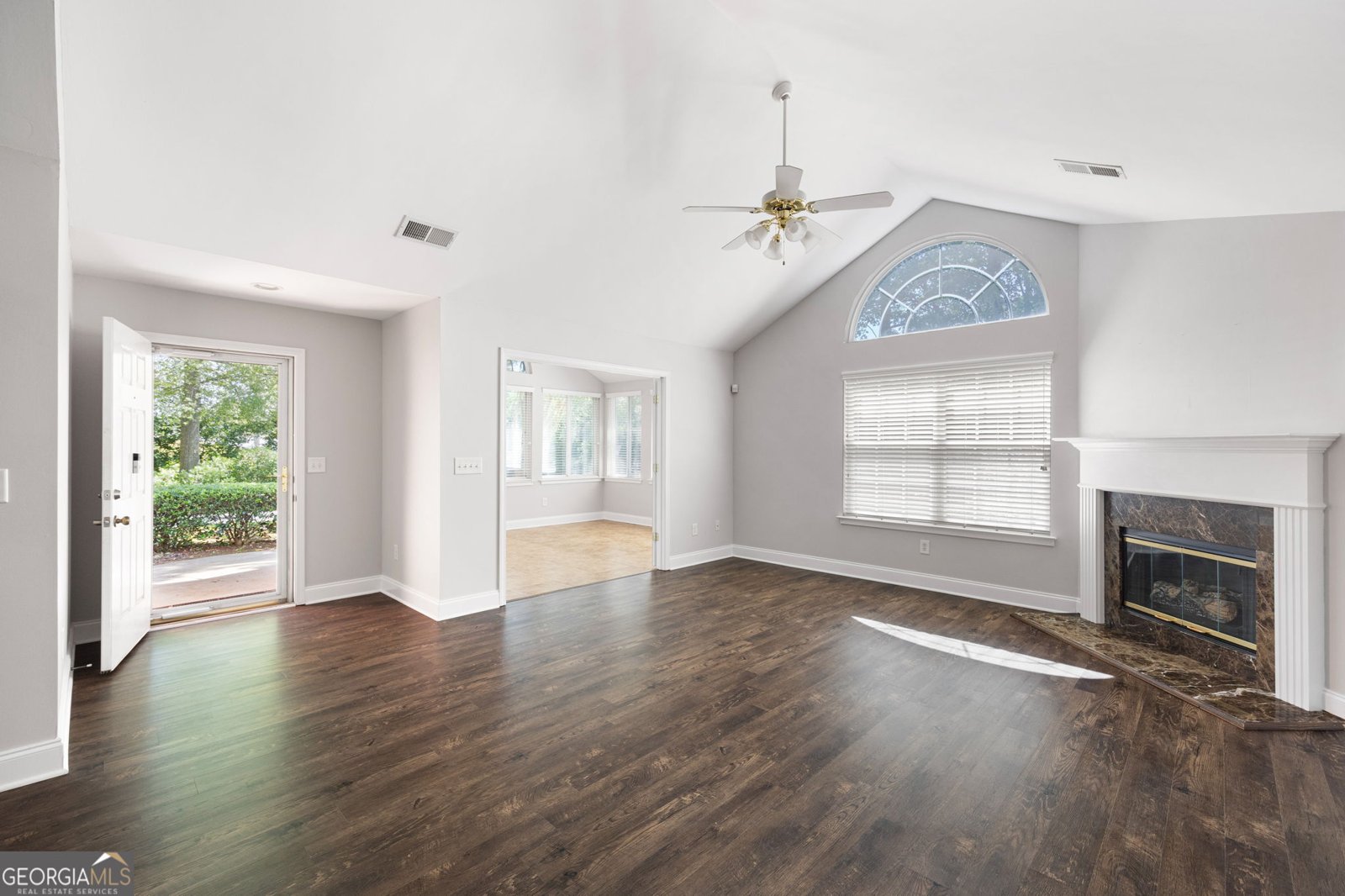 4002 VINEYARDS Lane Kennesaw - 6