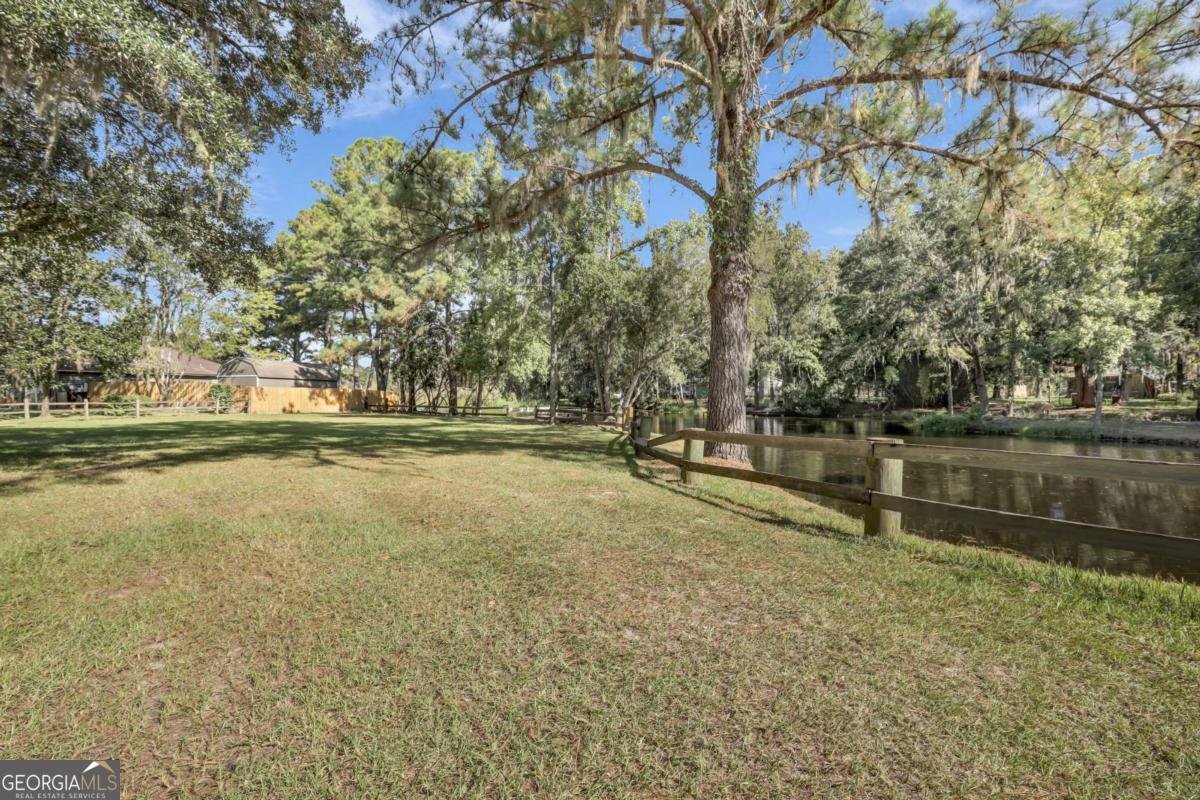 40 Old Sunbury Trail Midway - 45