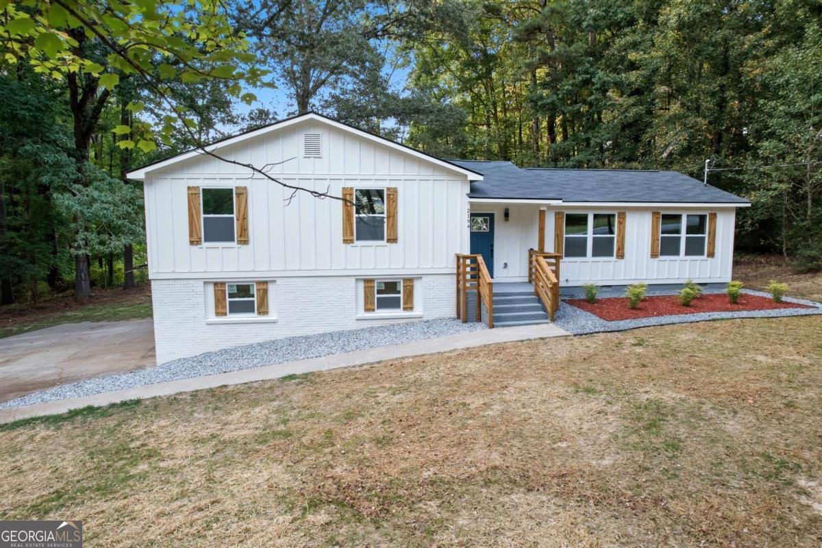 2194 Chestnut Place Lithia Springs - 3