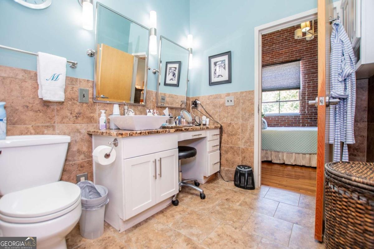 227 Johnson Avenue Carrollton - 33