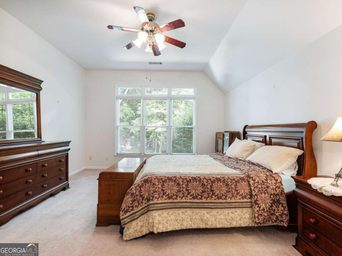 894 Fairview Club Circle Dacula - 15