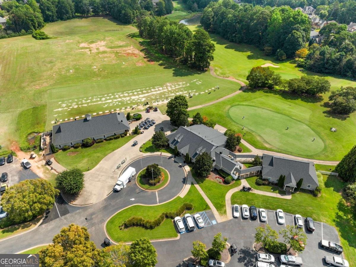 894 Fairview Club Circle Dacula - 40