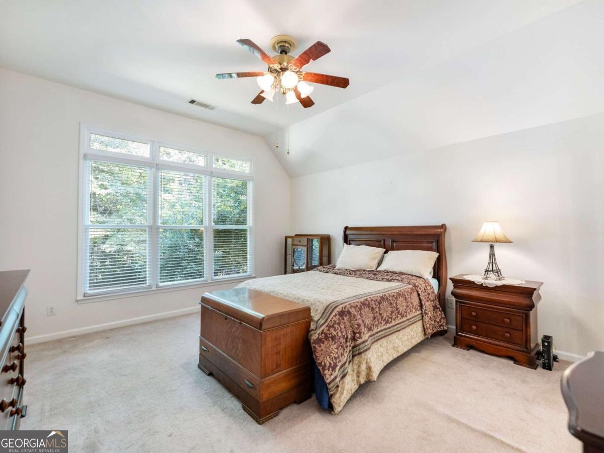 894 Fairview Club Circle Dacula - 9