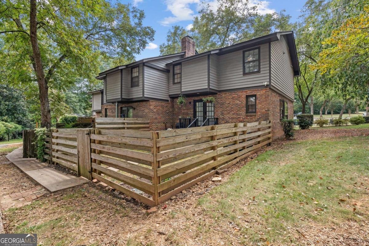 541 North White Street Carrollton - 24