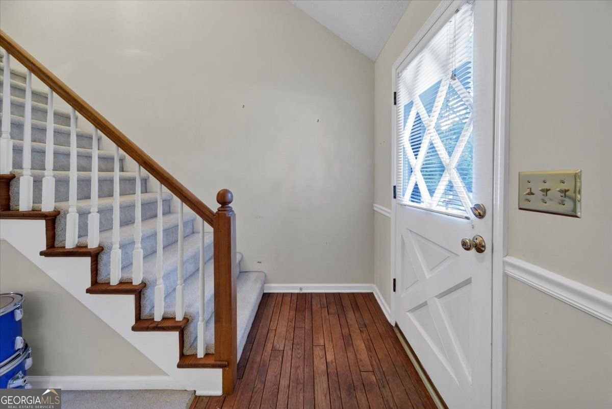 5573 FARM HOUSE Oakwood - 14