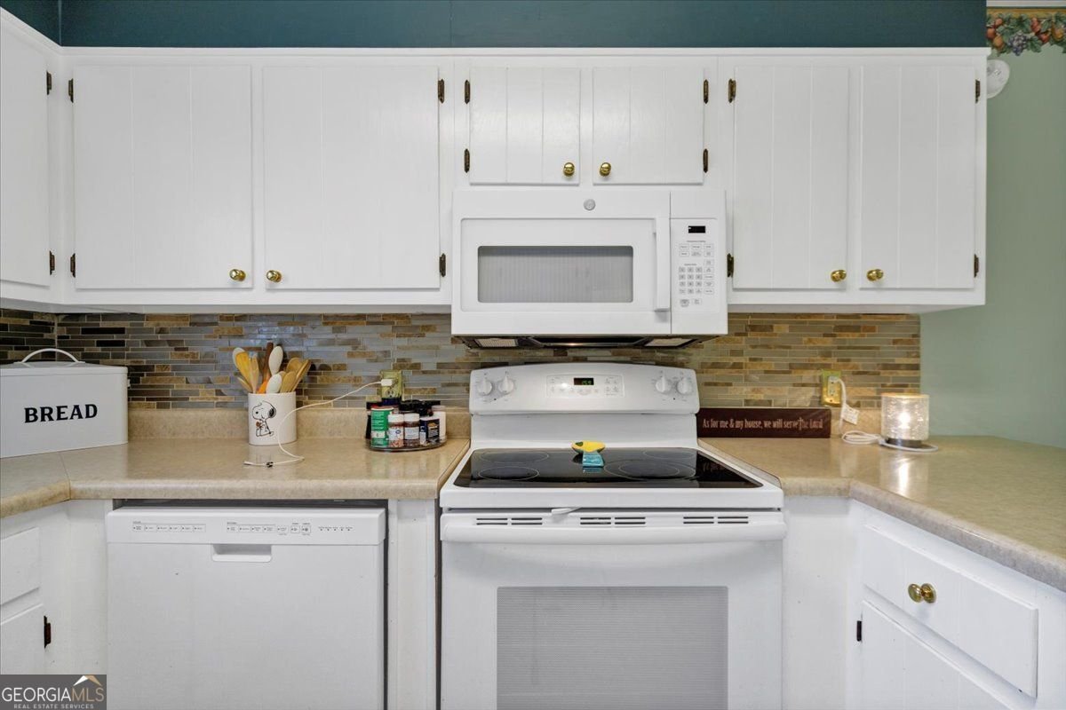 5573 FARM HOUSE Oakwood - 24