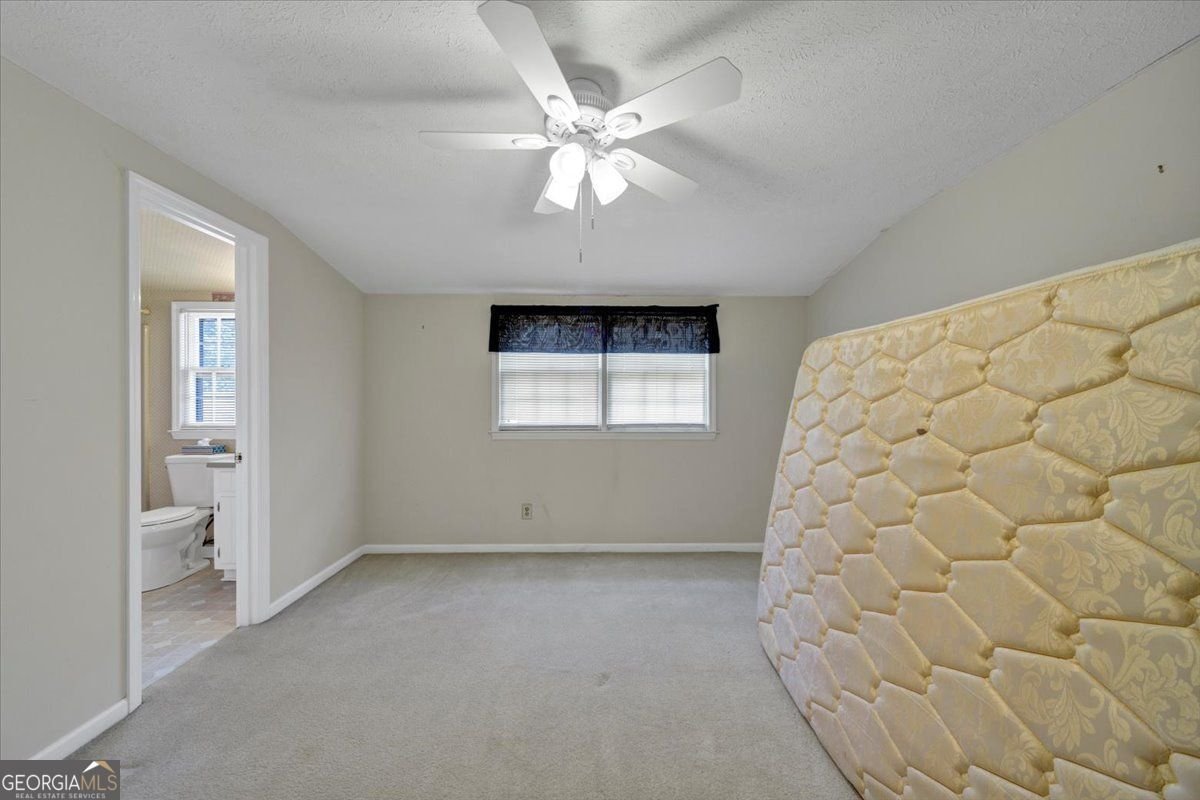 5573 FARM HOUSE Oakwood - 3