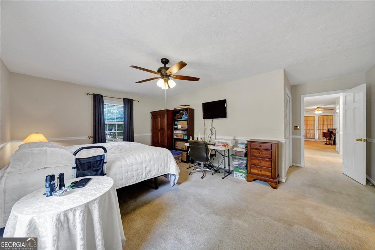 5573 FARM HOUSE Oakwood - 38