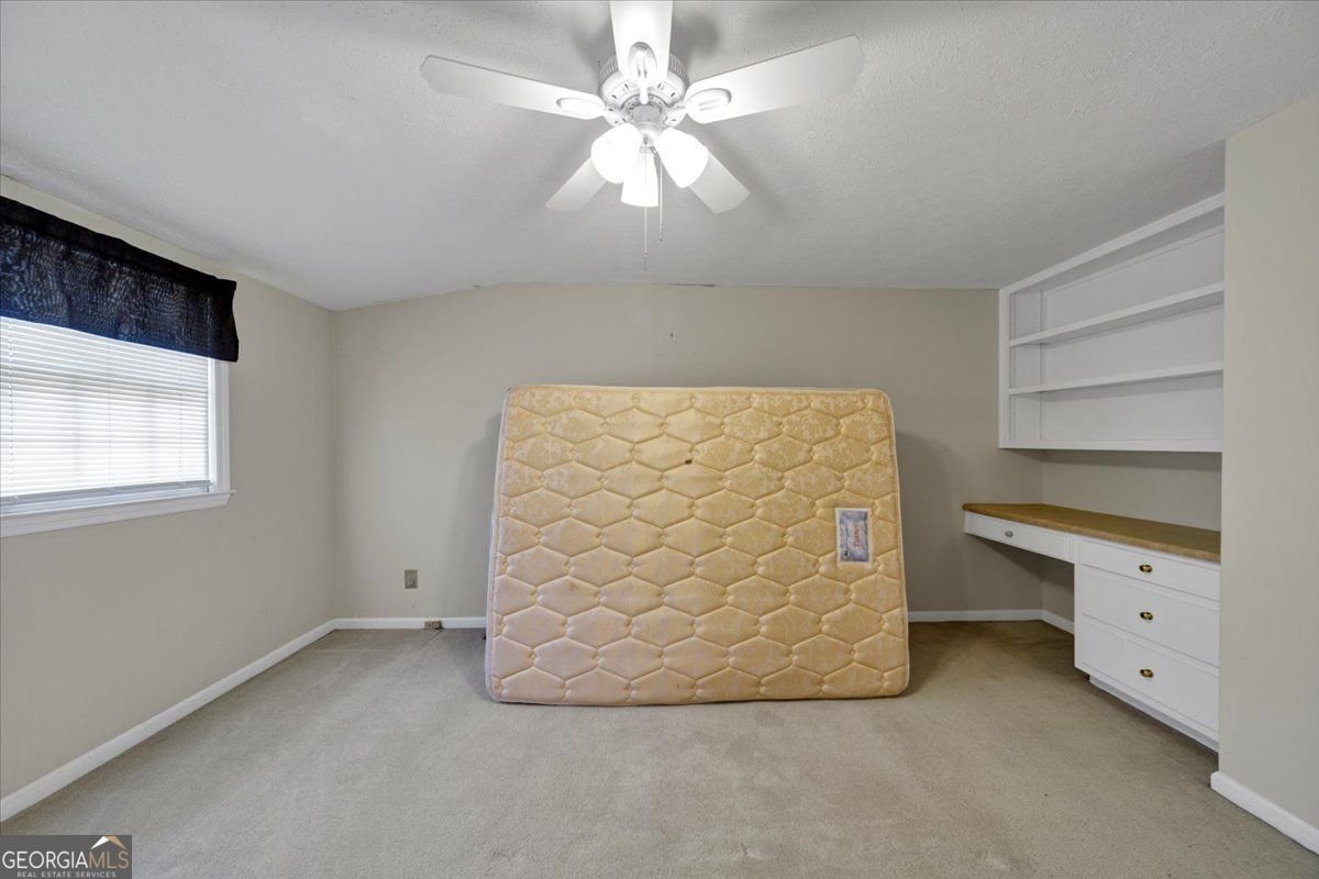 5573 FARM HOUSE Oakwood - 42