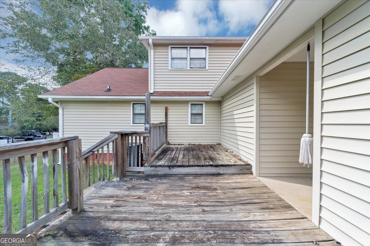 5573 FARM HOUSE Oakwood - 54