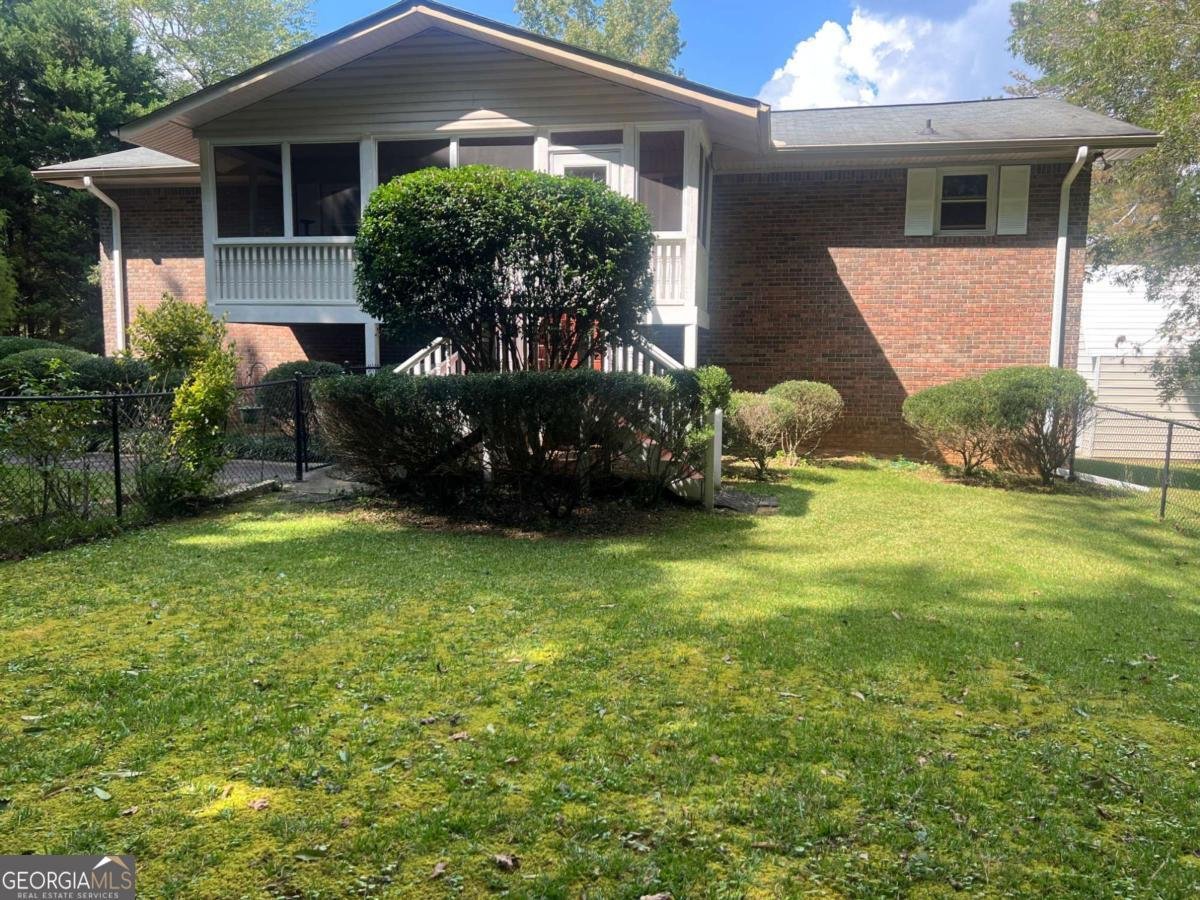 427 Roy North Road Carrollton - 1
