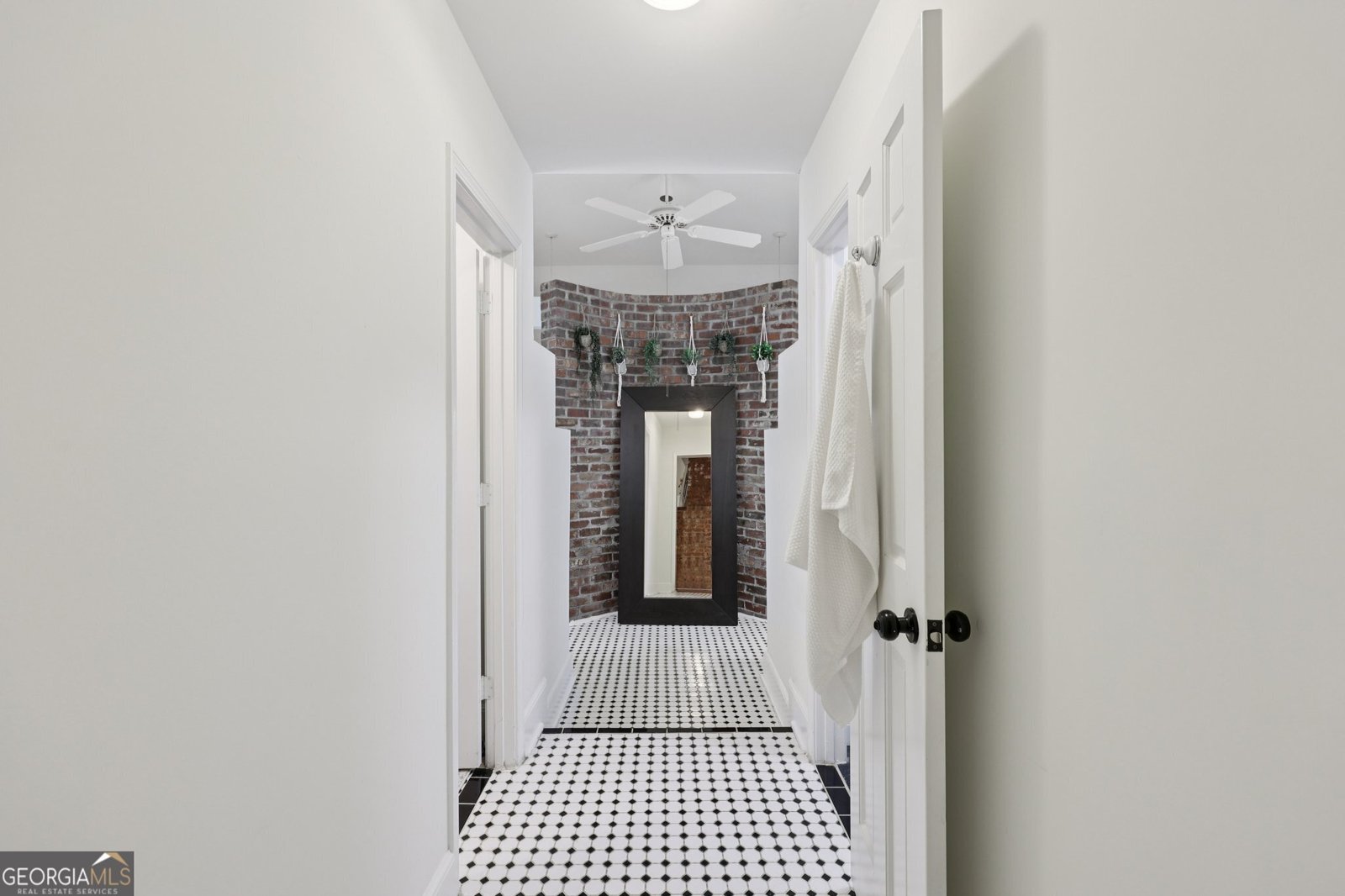 1585 Blackwell Road Marietta - 43