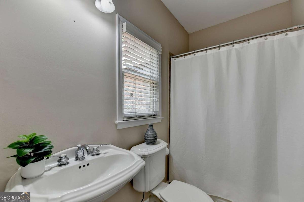 596 JACKSON RIDGE Drive Kennesaw - 45