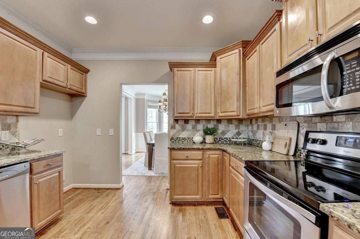 596 JACKSON RIDGE Drive Kennesaw - 6