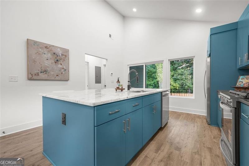 581 Woods Atlanta - 13