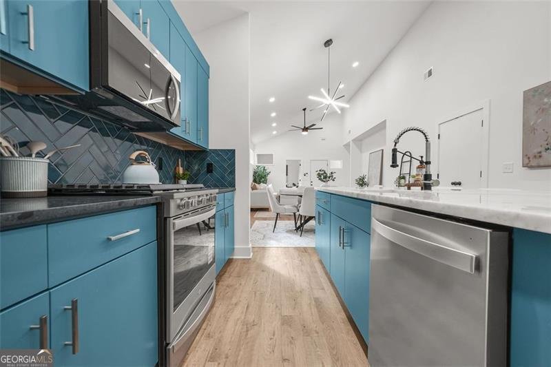 581 Woods Atlanta - 16