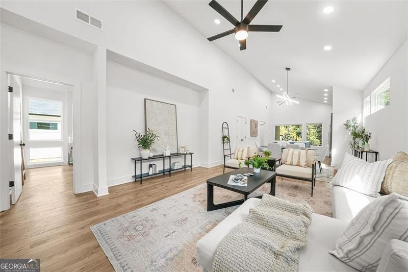581 Woods Atlanta - 7