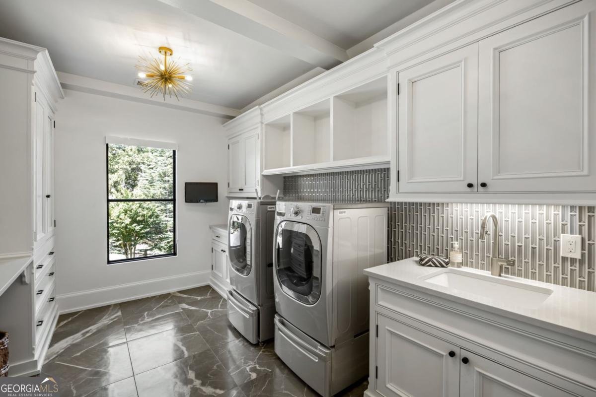 4488 Doral Circle Marietta - 29