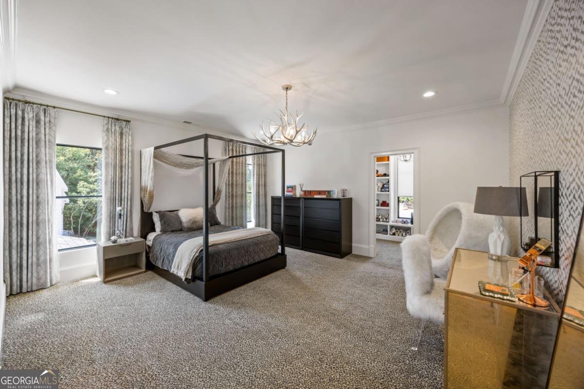 4488 Doral Circle Marietta - 33