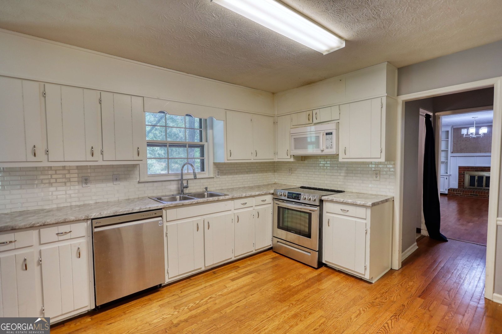 4527 Robie Road Lilburn - 18