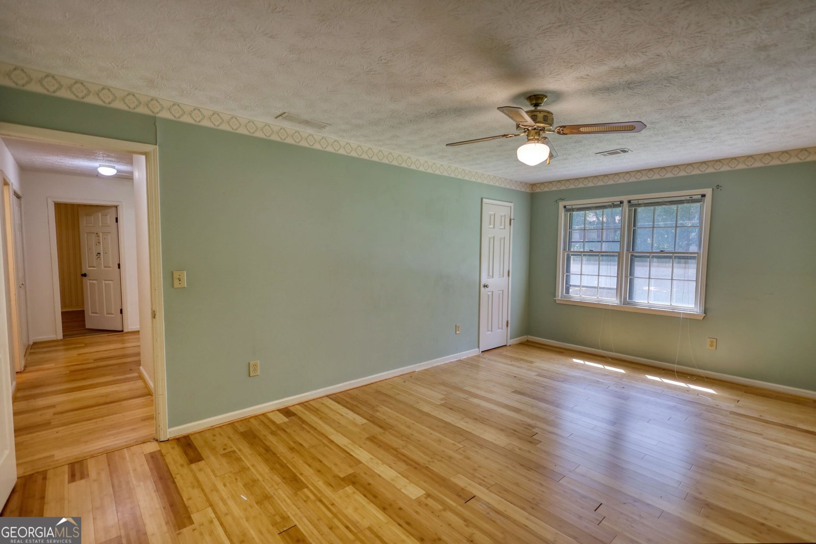 4527 Robie Road Lilburn - 46