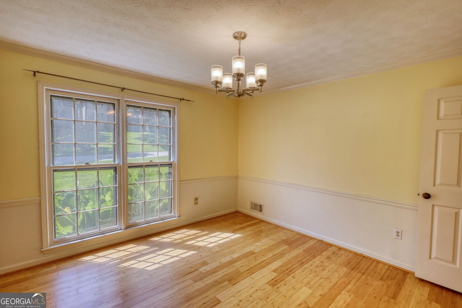 4527 Robie Road Lilburn - 5