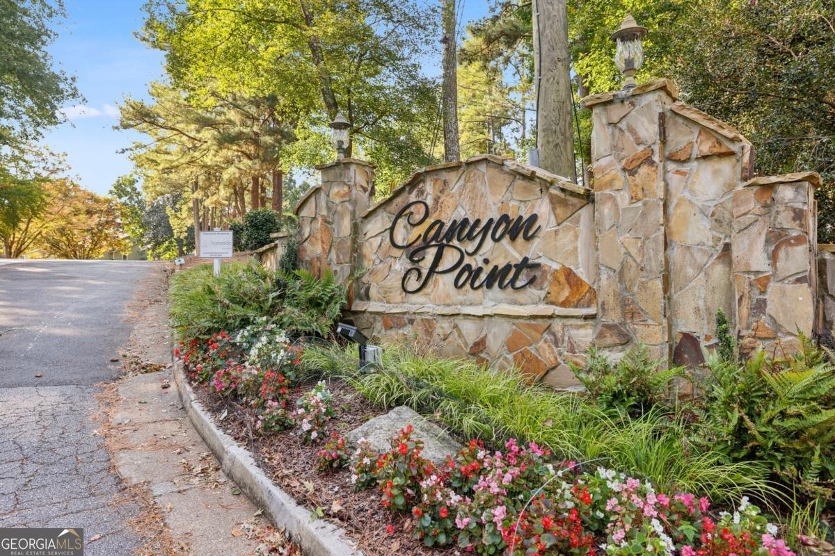 2005 Canyon Point Circle Roswell - 27