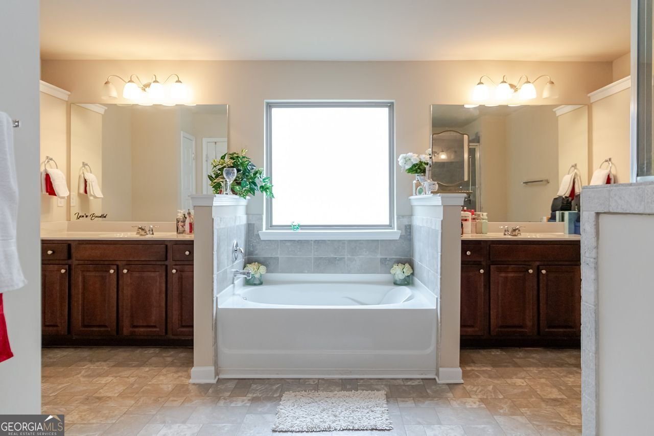 574 CALEDON Hampton - 12