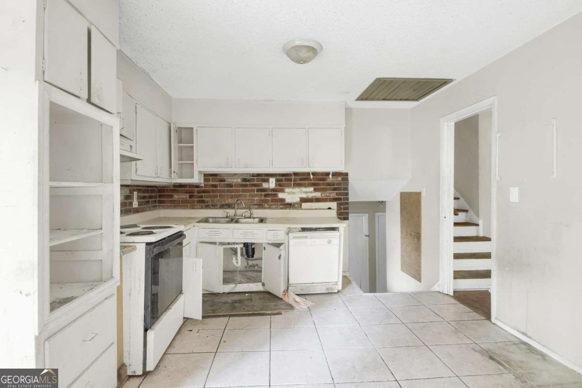 1336 Stoneham Court Atlanta - 11
