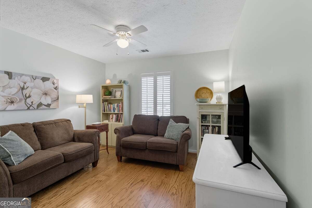 120 Cedar Bay Circle Dallas - 27