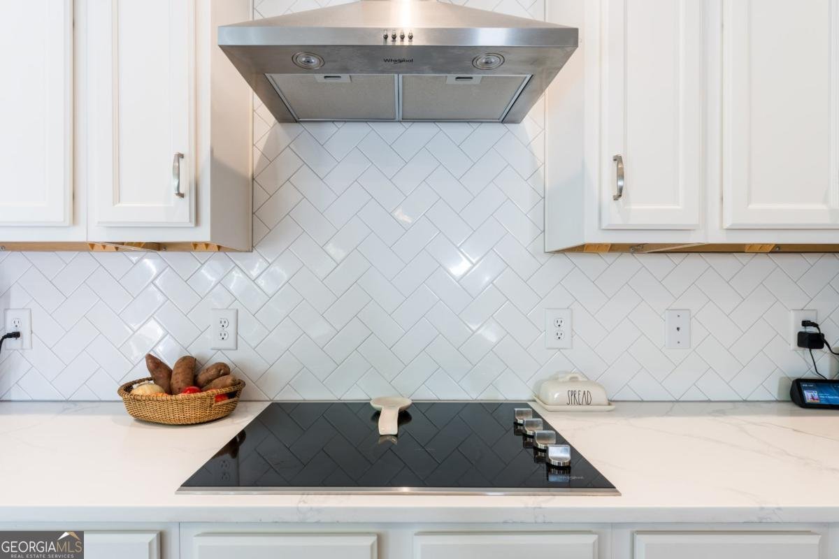 250 Laurel Cove Drive Hoschton - 13