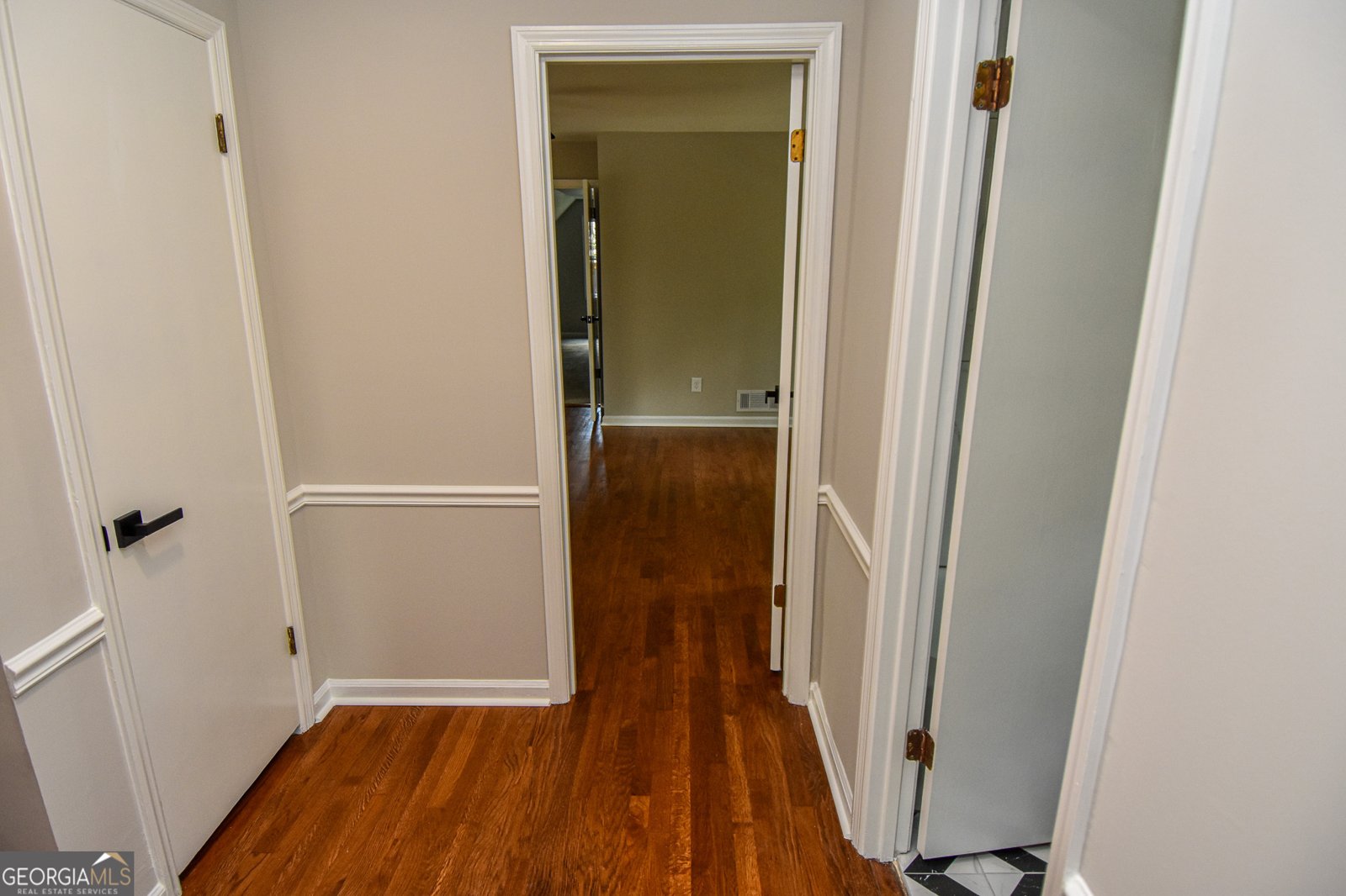 821 Bel Air Circle Griffin - 46