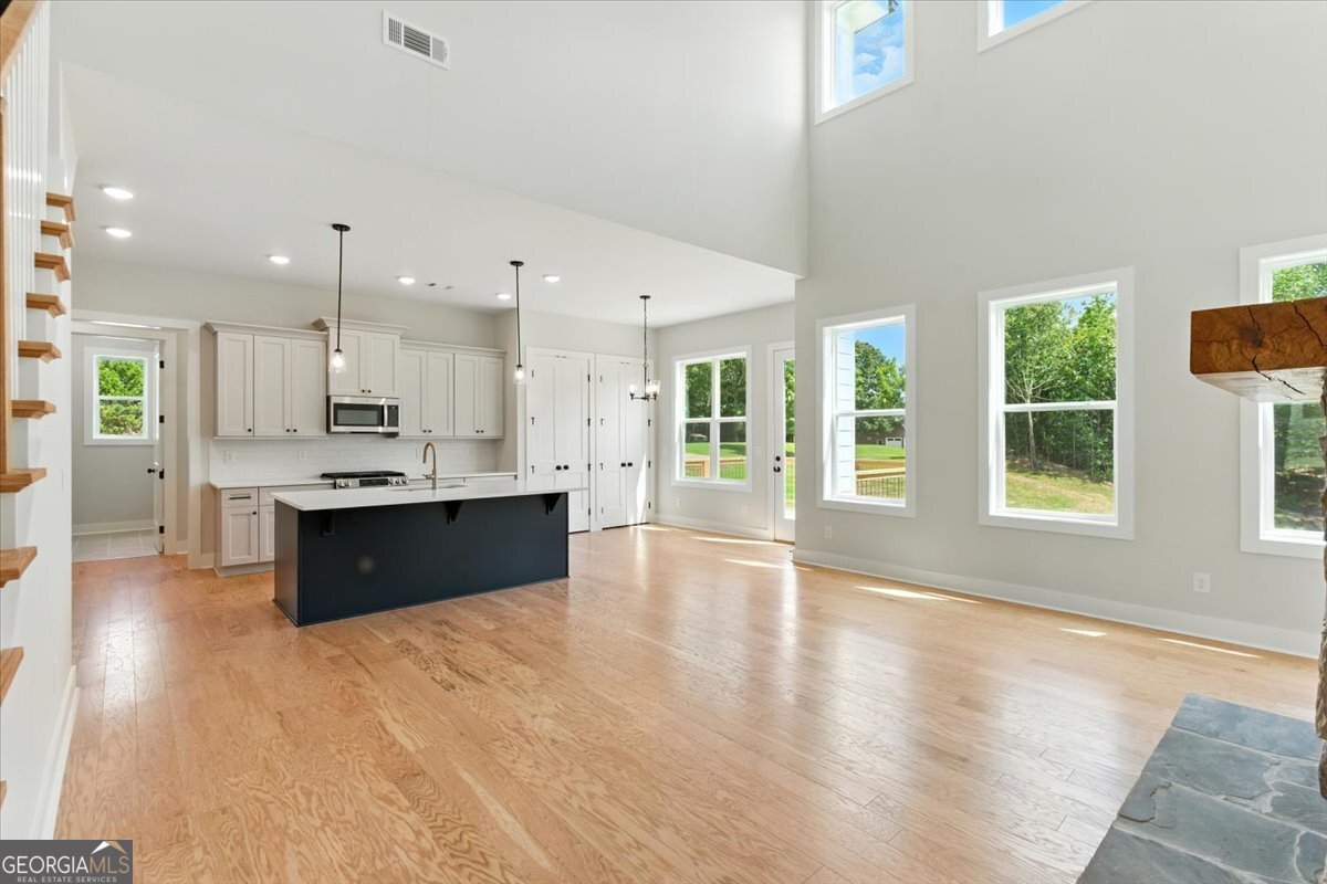 1 Outpost Trail Rome - main photo