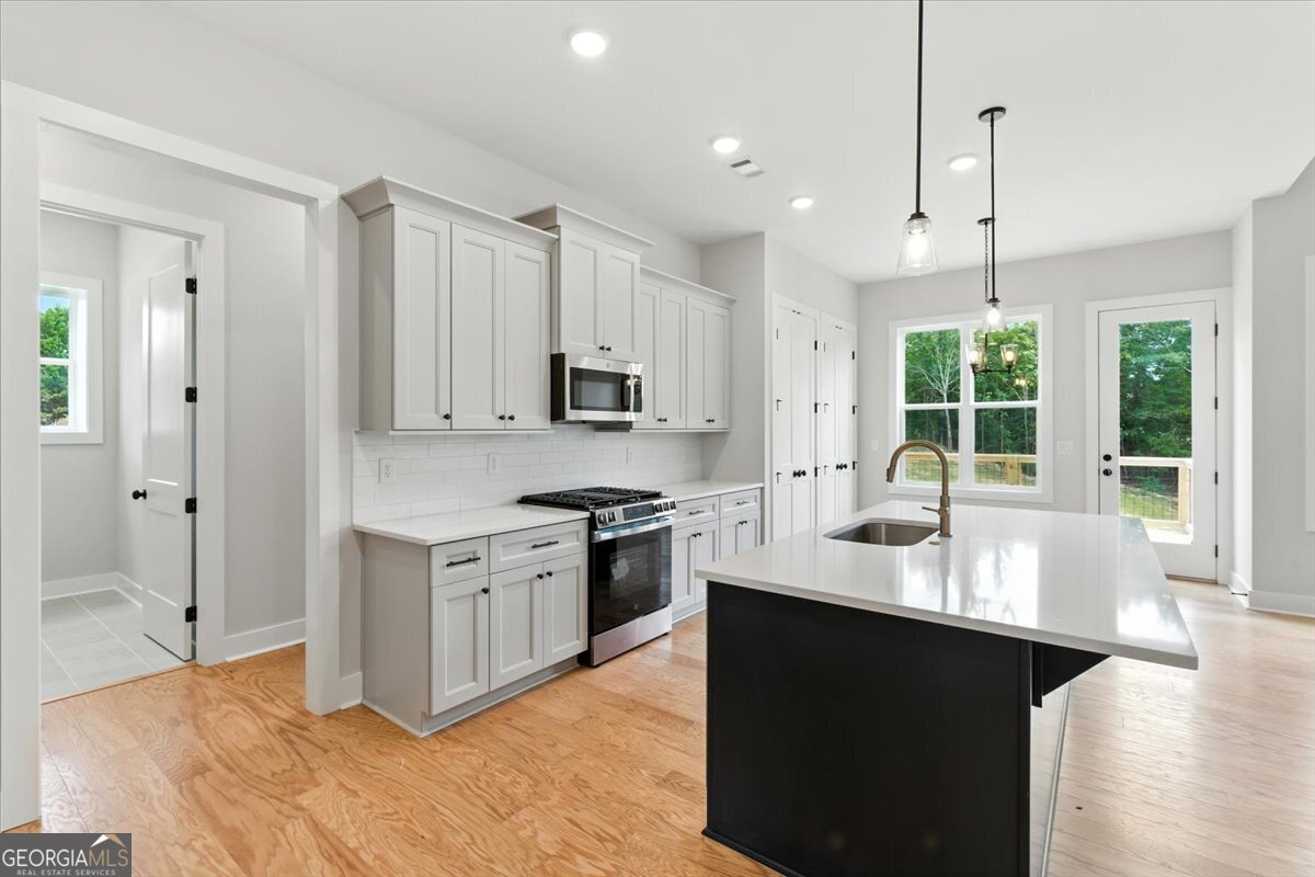 1 Outpost Trail Rome - 3