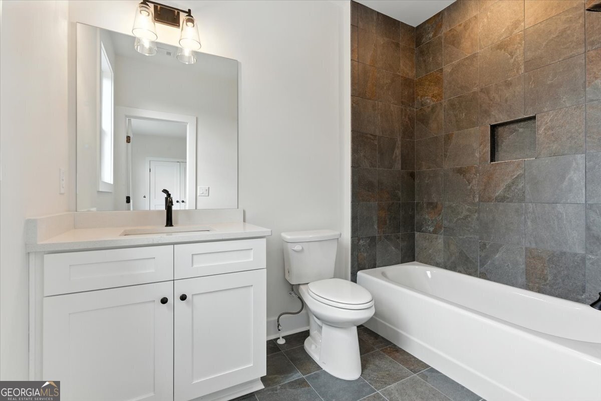 7 Rushden Way Rome - 29