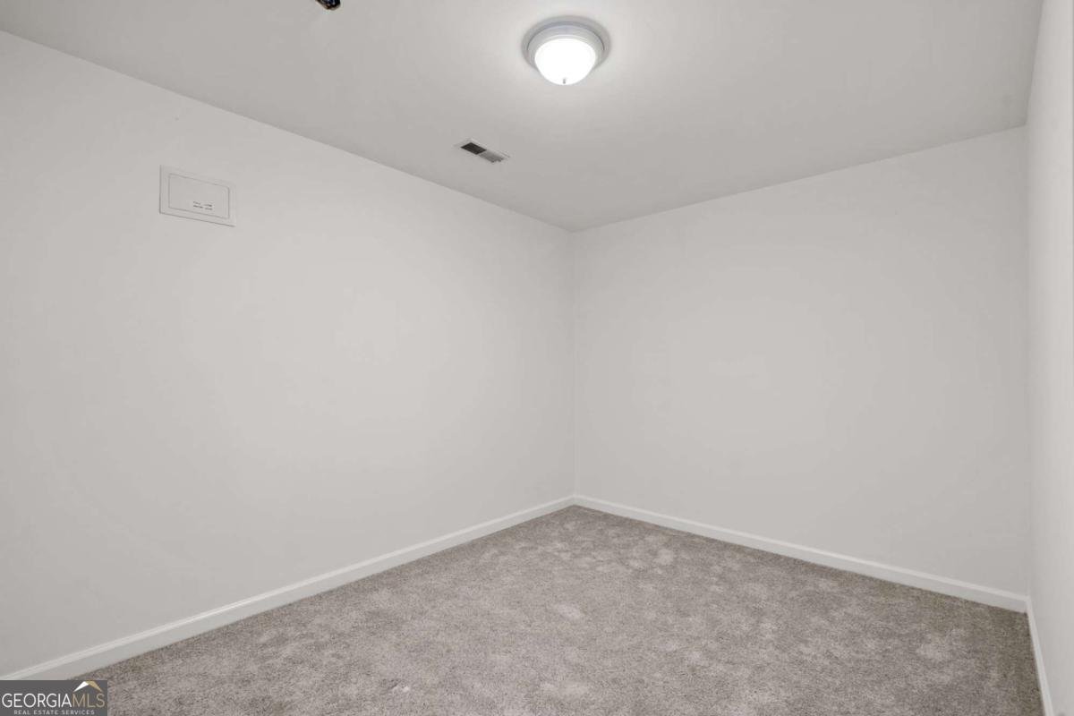 6211 Woodlore Drive Acworth - 28
