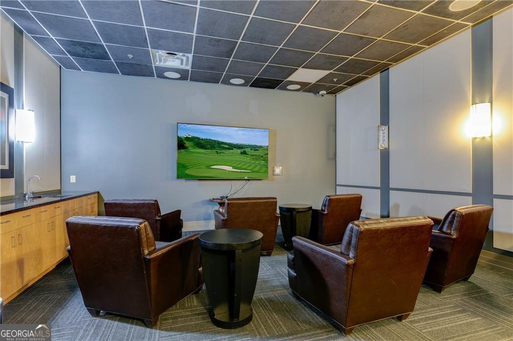 3040 Peachtree Road Atlanta - 27