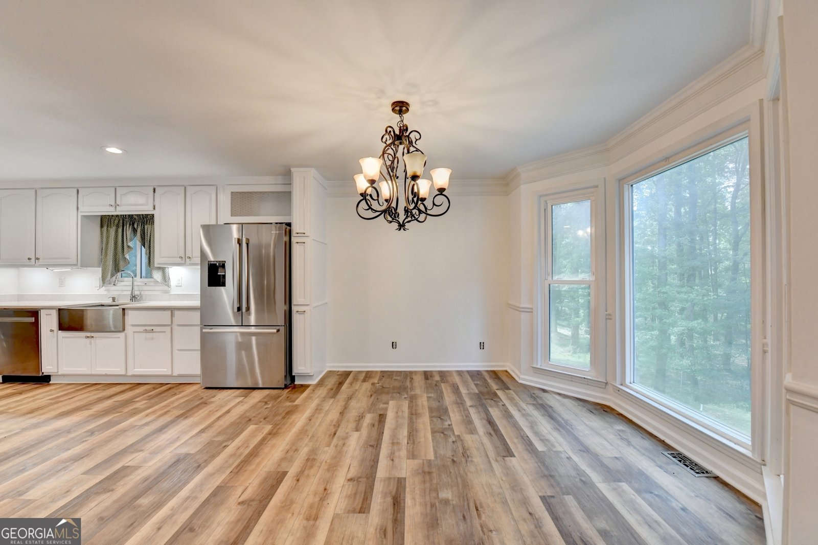 402 Leslie Court Woodstock - 25