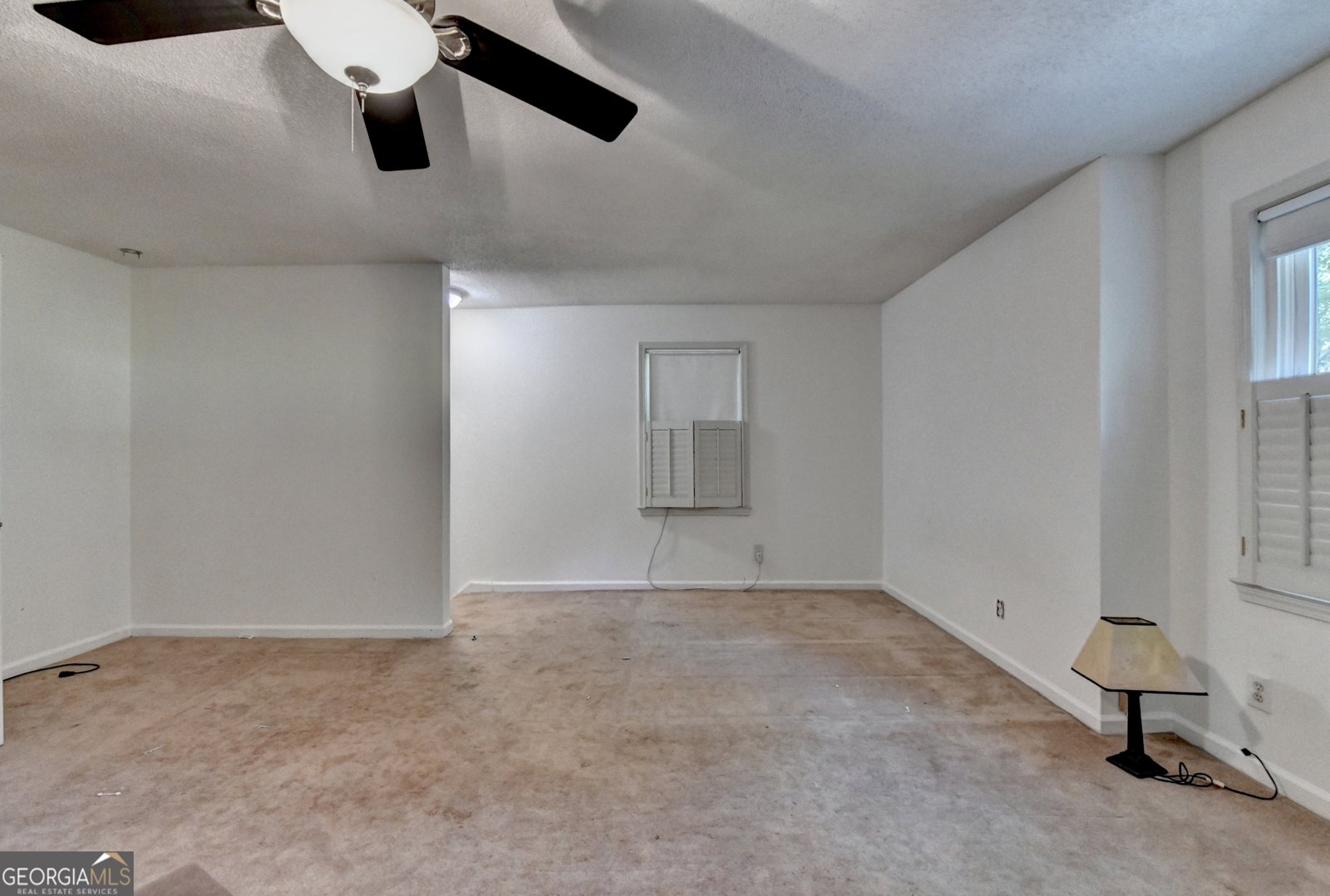 402 Leslie Court Woodstock - 4