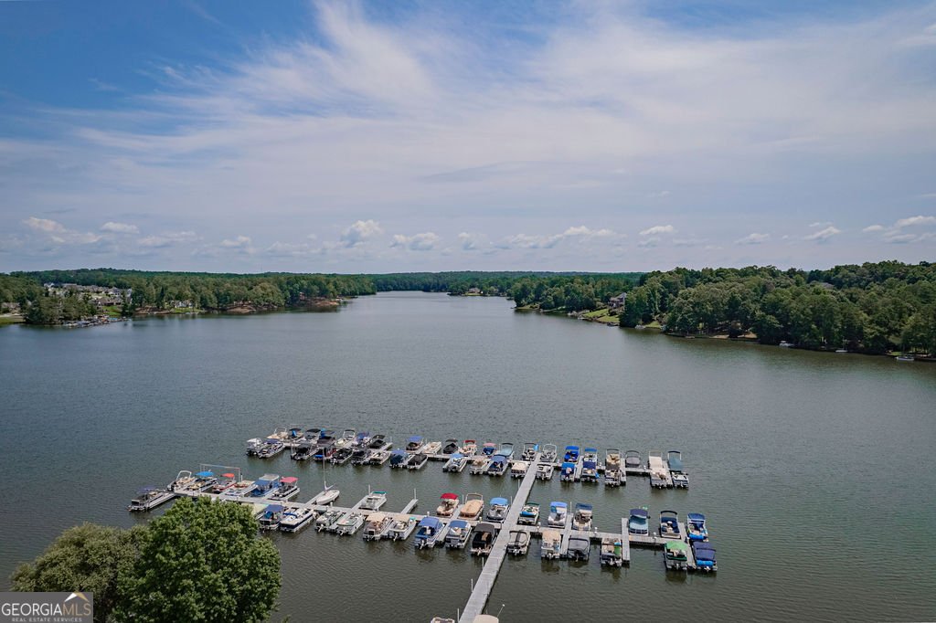 100 South Shore Drive Newnan - 40