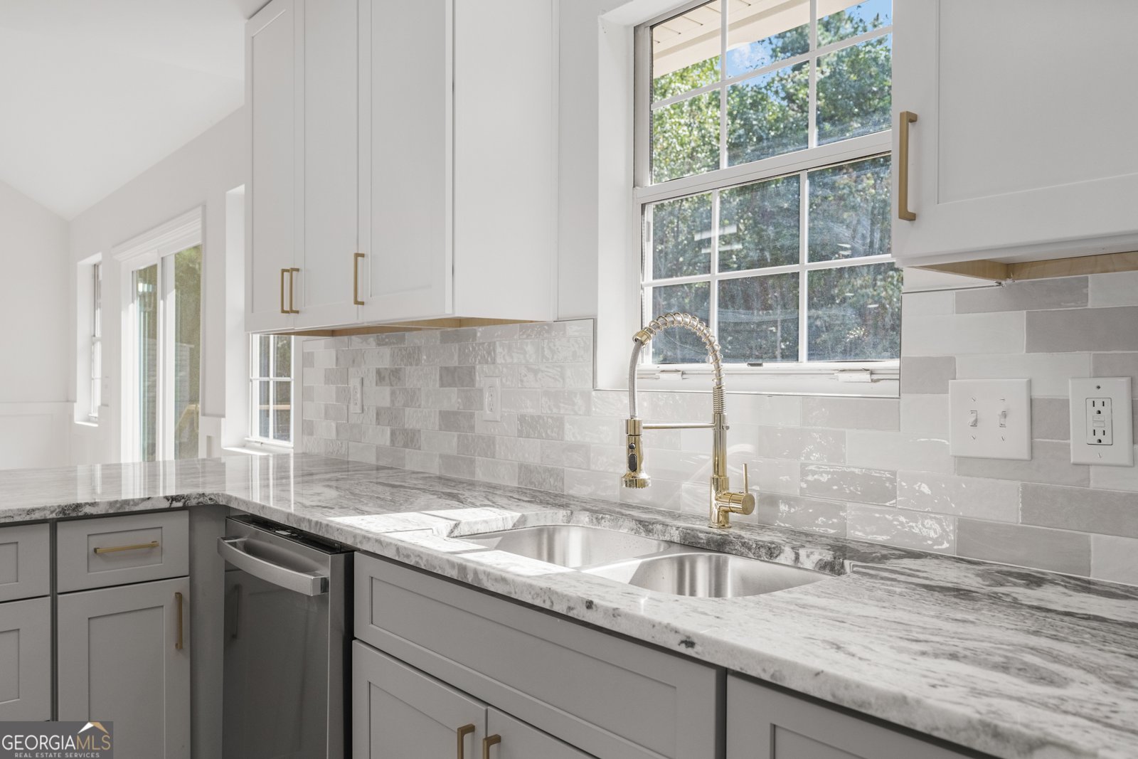 36 H St, Hamilton - 17