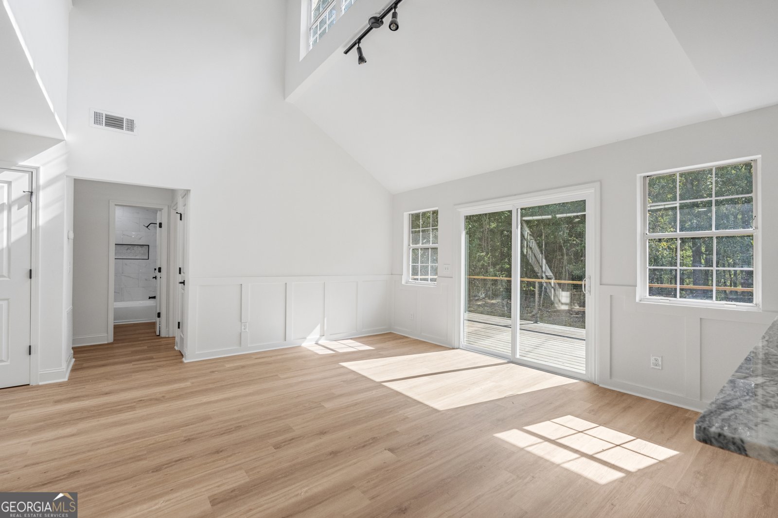 36 H St, Hamilton - 18