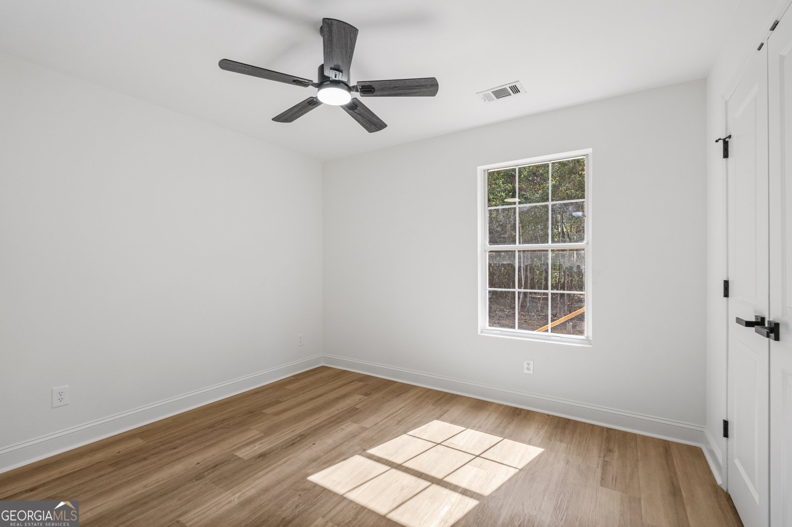 36 H St, Hamilton - 25