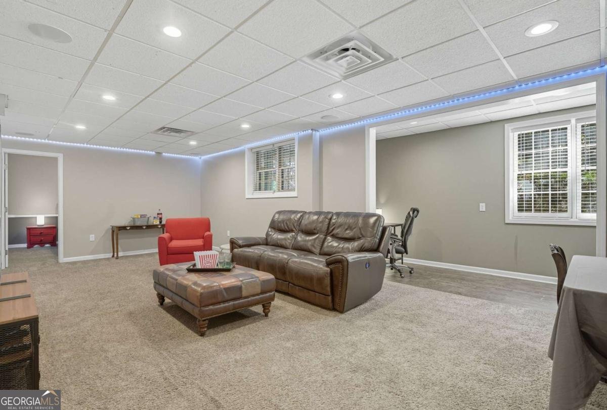 802 SPRINGDALE Crossing Woodstock - 43