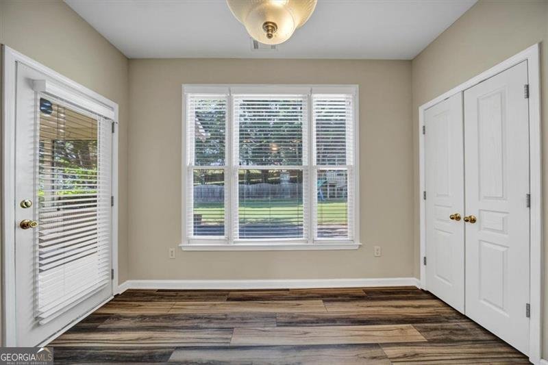 501 MIDDLEBROOKE Trace Canton - 26
