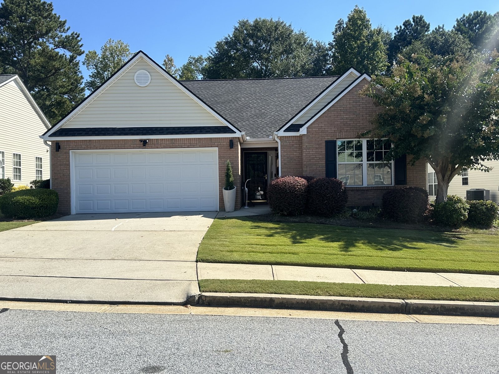 954 Village View Circle Loganville - 2