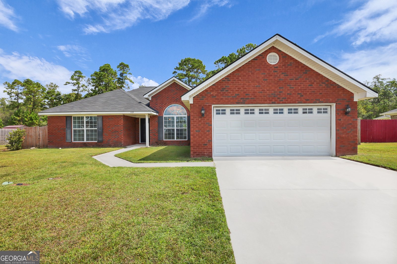 1119 Creekside Circle Hinesville - 1
