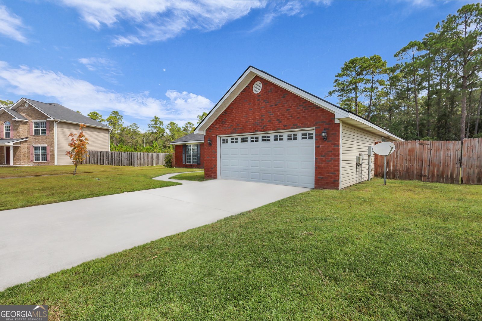 1119 Creekside Circle Hinesville - 2