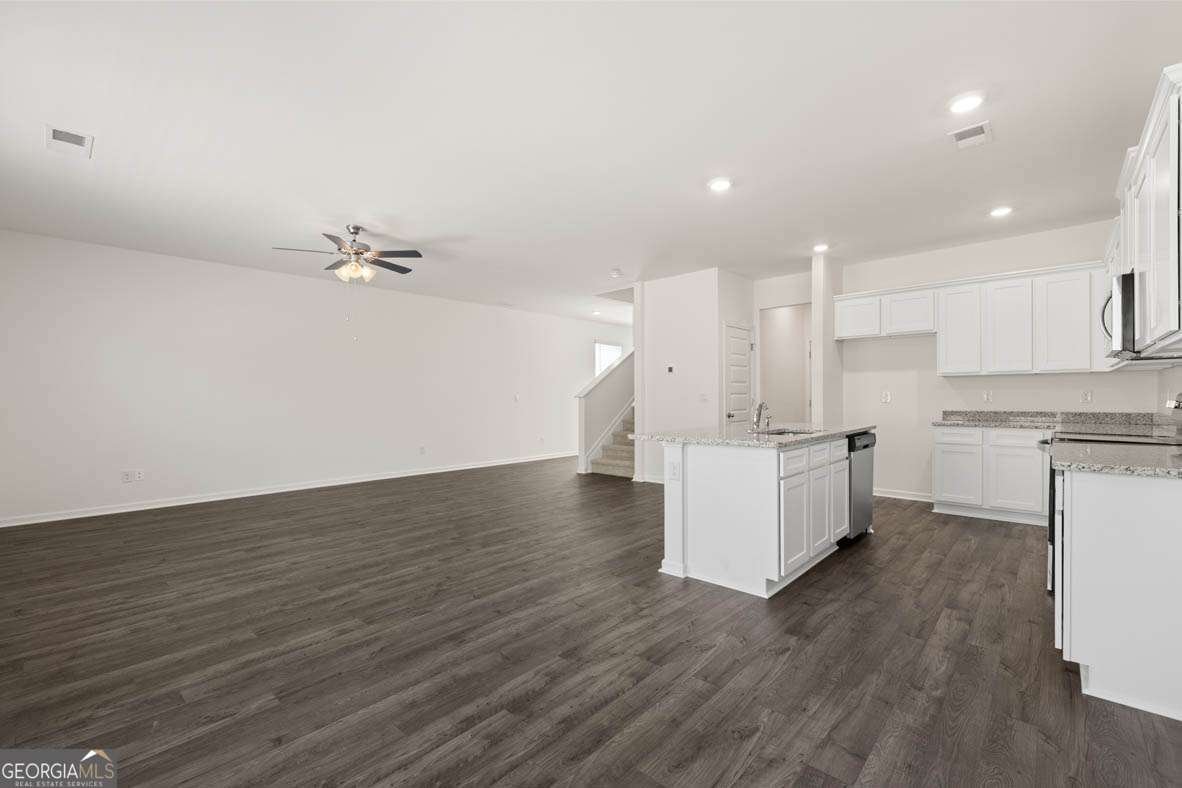 11904 Aukerman Way Hampton - 19